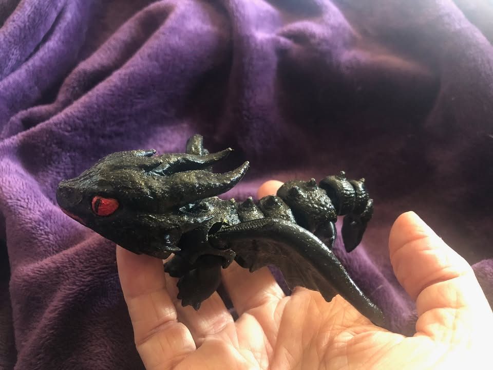Hand-painted flexi dragon